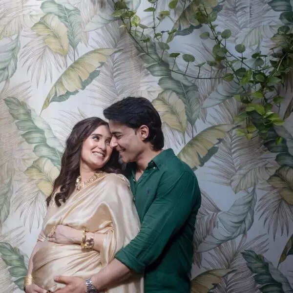 पंखुड़ी अवस्थी