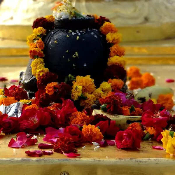 बिल्व पत्रों का उपाय