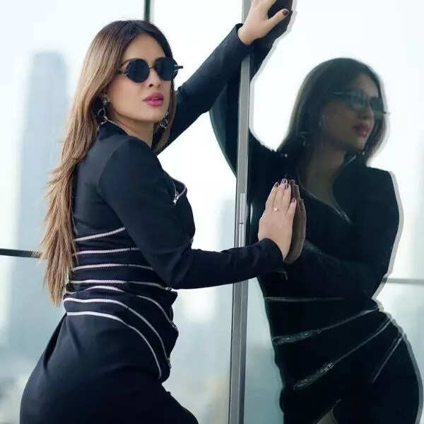 लेटेस्ट फोटोशूट