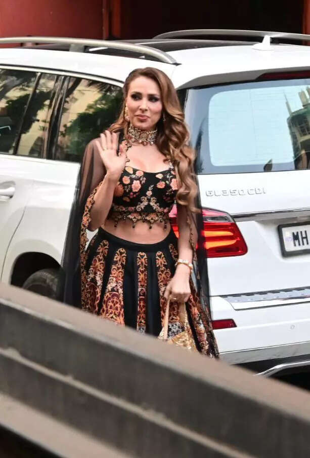 यूलिया वंतुर भी आईं नजर