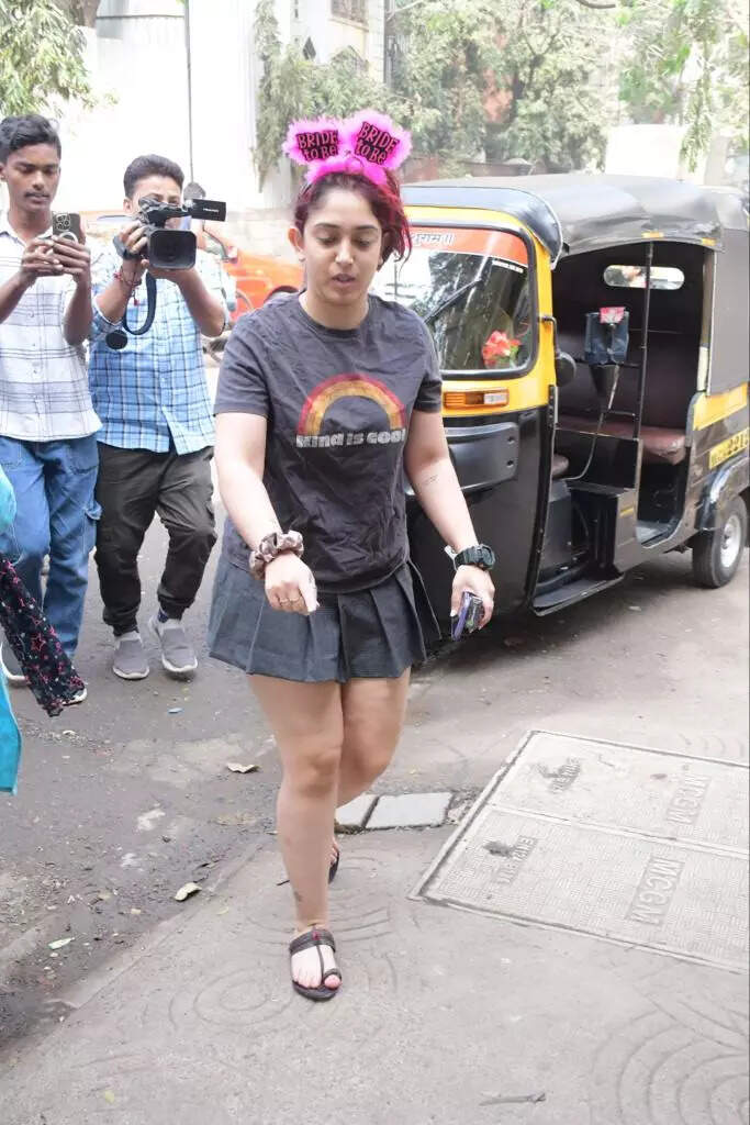 सैलून पहुंचीं इरा खान