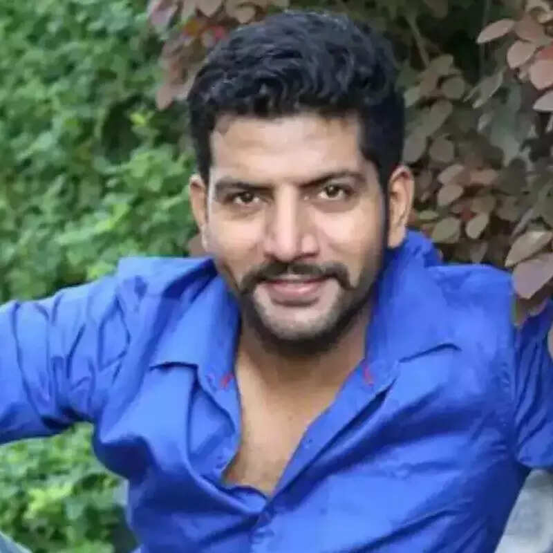 आशुतोष कौशिक