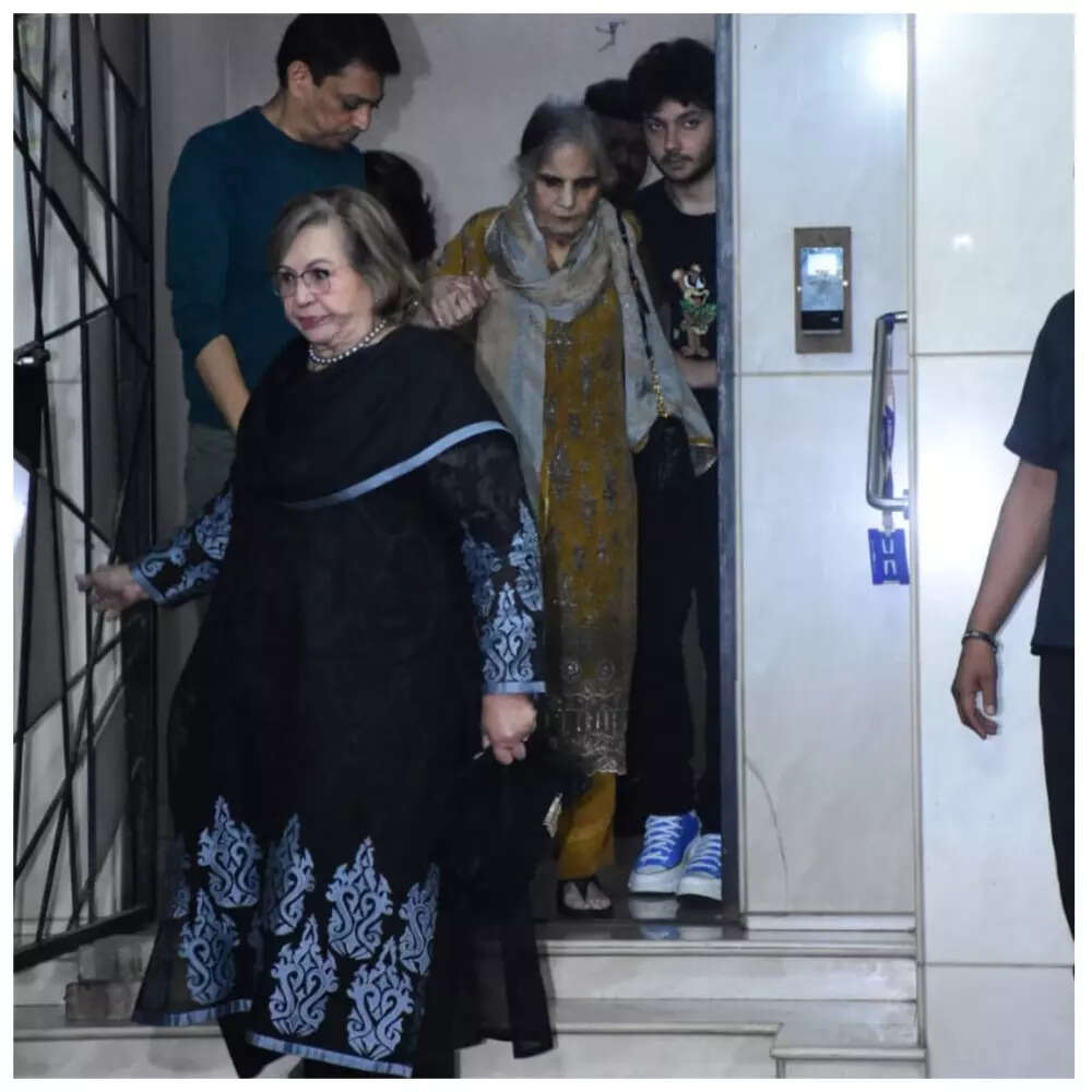 मां हेलेन और सलमा खान ने भी रहीं मौजूद