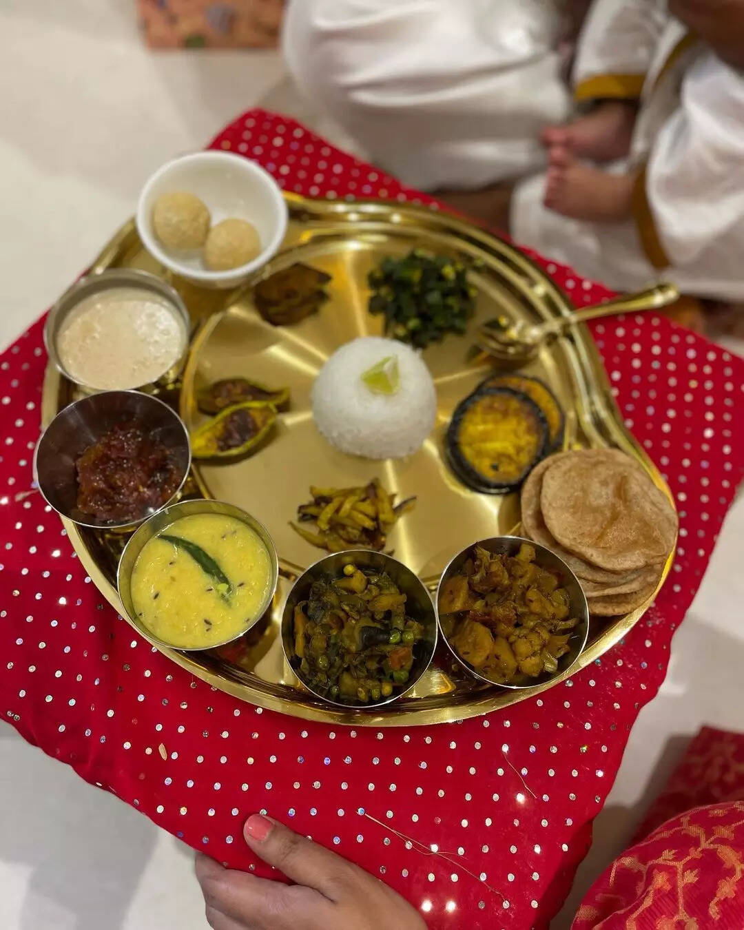 अन्नप्राशन पर सजी थी बंगाली थाली