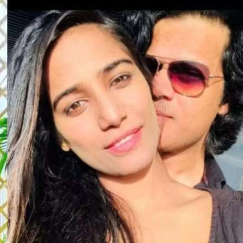विवादित रही शादीशुदा जिंदगी