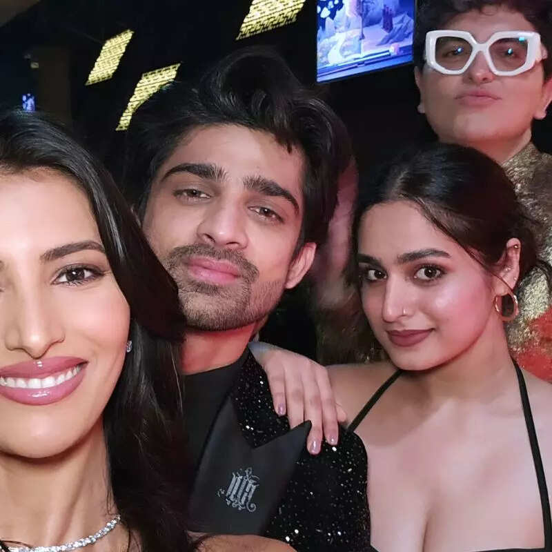 मनस्वी ने शेयर की सेल्फी