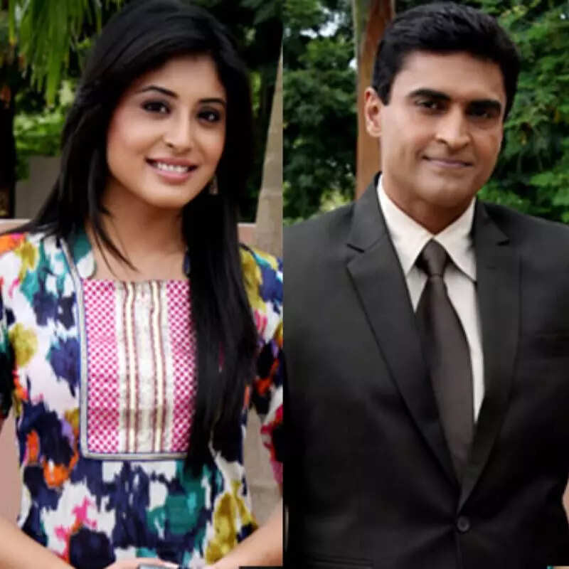 कृतिका कामरा Kritika Kamra