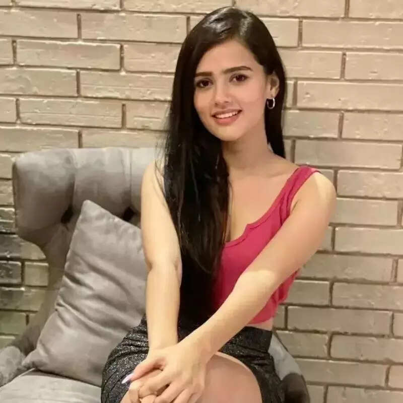 निशी सक्सेना Nishi Saksena