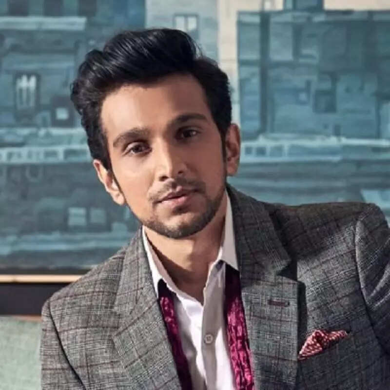 प्रतीक गांधी Pratik Gandhi