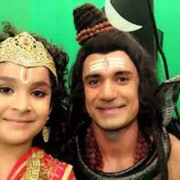 अमित मेहरा