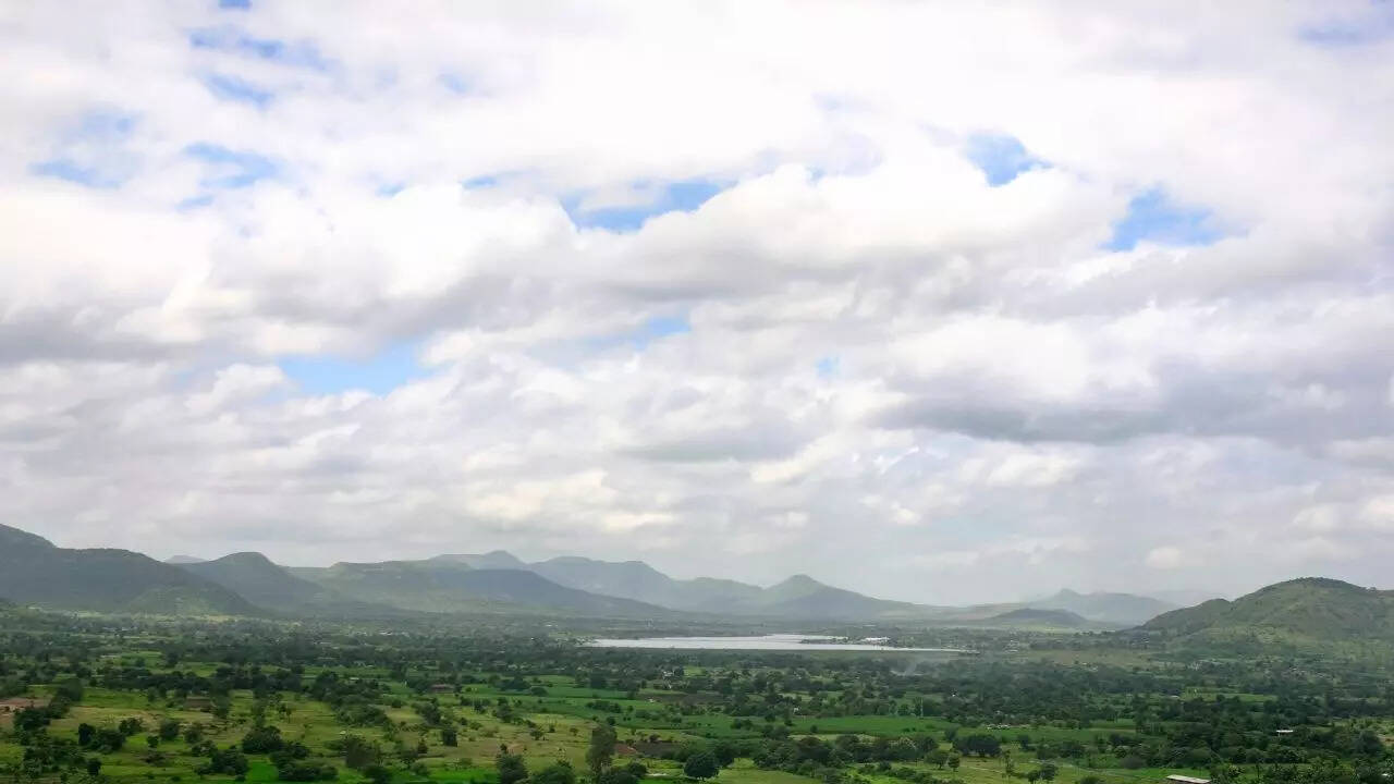घूमने के लिए महाराष्ट्र की ये जगह हैं काफी खास गर्लफ्रेंड संग जरूर बनाएं ट्रैवल प्लान