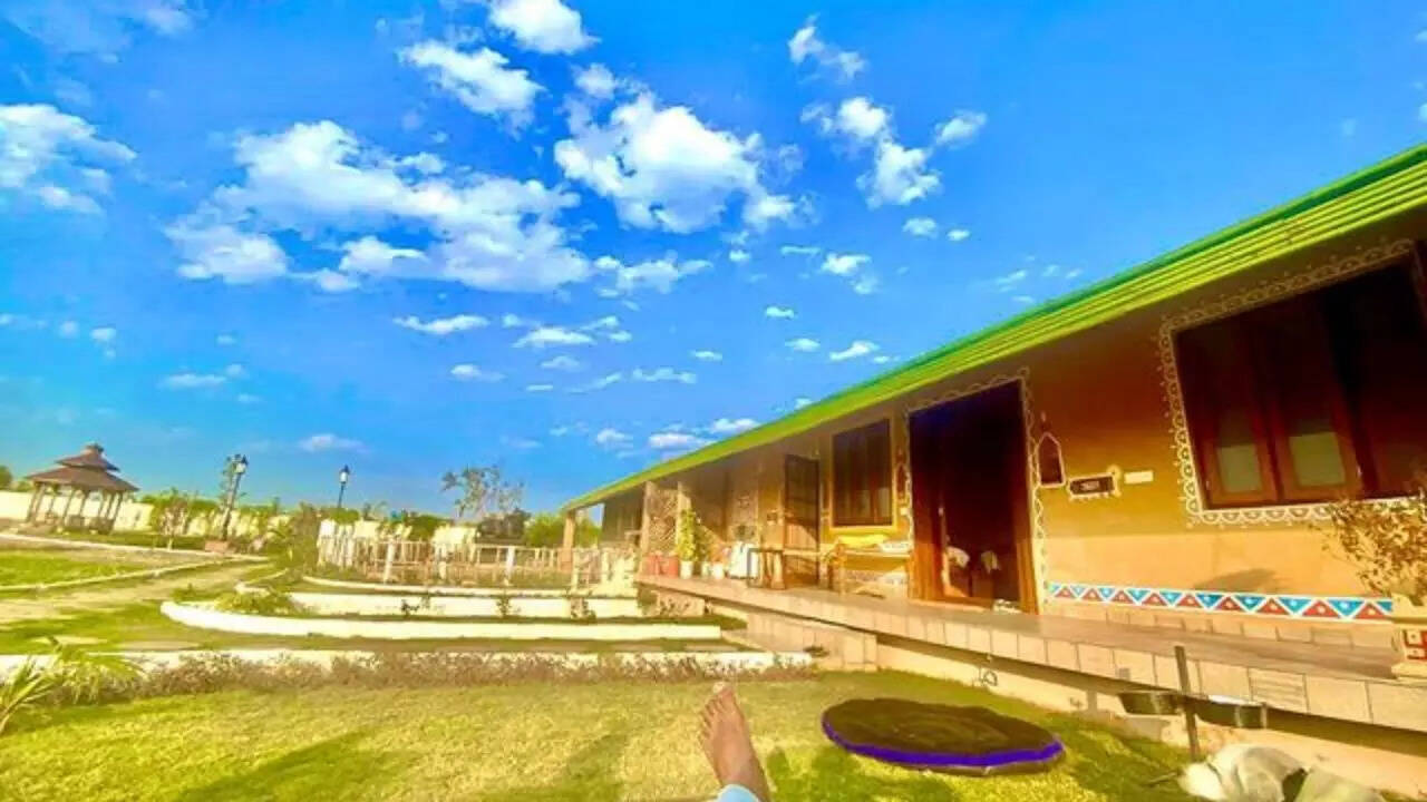 केवी कुटीर है आलीशान बंगले का नाम
