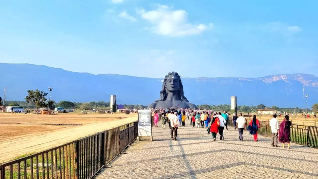 कोयंबटूर में स्थित है सद्गुरु का साम्राज्य