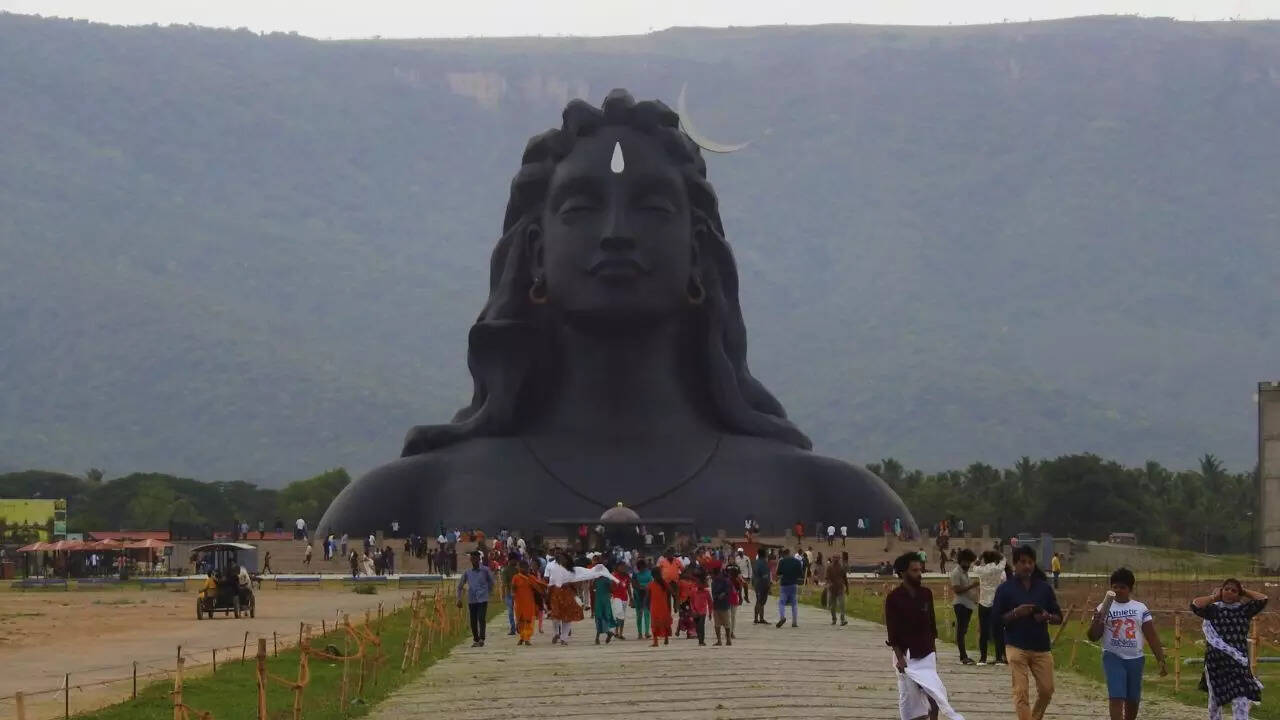 देश के साथ विदेशी टूरिस्ट भी आते हैं यहां