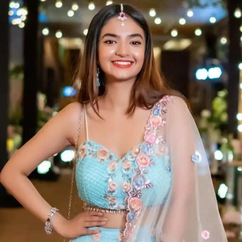 अनुष्का सेन Anushka Sen