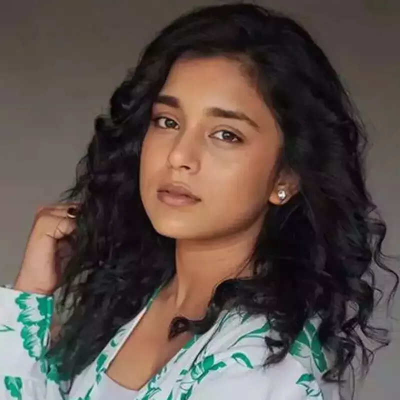 सुंबुल तौकीर खान (Sumbul Touqeer Khan)