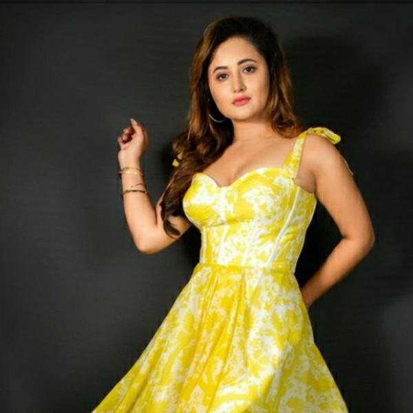 रश्मि देसाई Rashami Desai