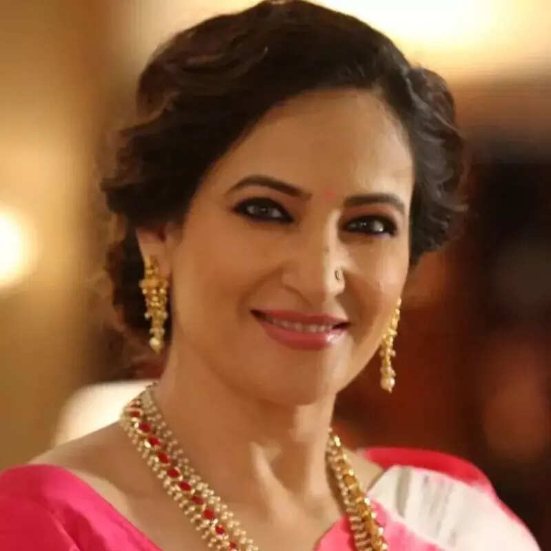 रक्षंदा खान (Rakshanda Khan)