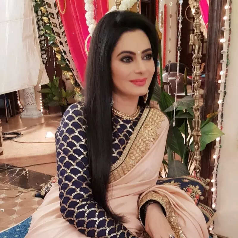 तसनीम शेख Tassnim Sheikh