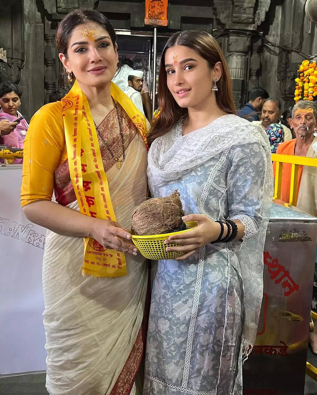 भगवान शिव की भक्ति में डूबी दिखीं एक्ट्रेस