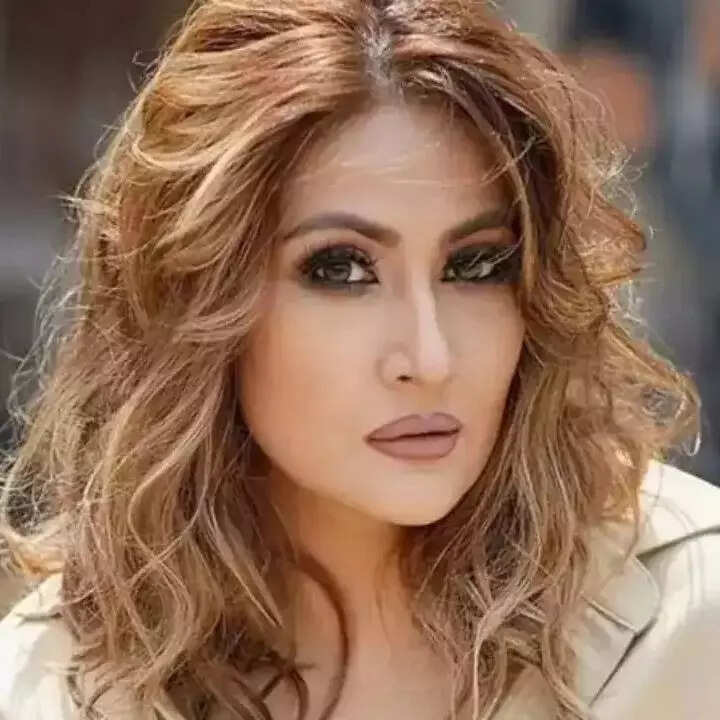 उर्वशी ढोलकिया (Urvashi Dholakia)
