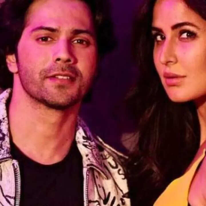 वरुण धवन संग अनटाइटल्ड मूवी