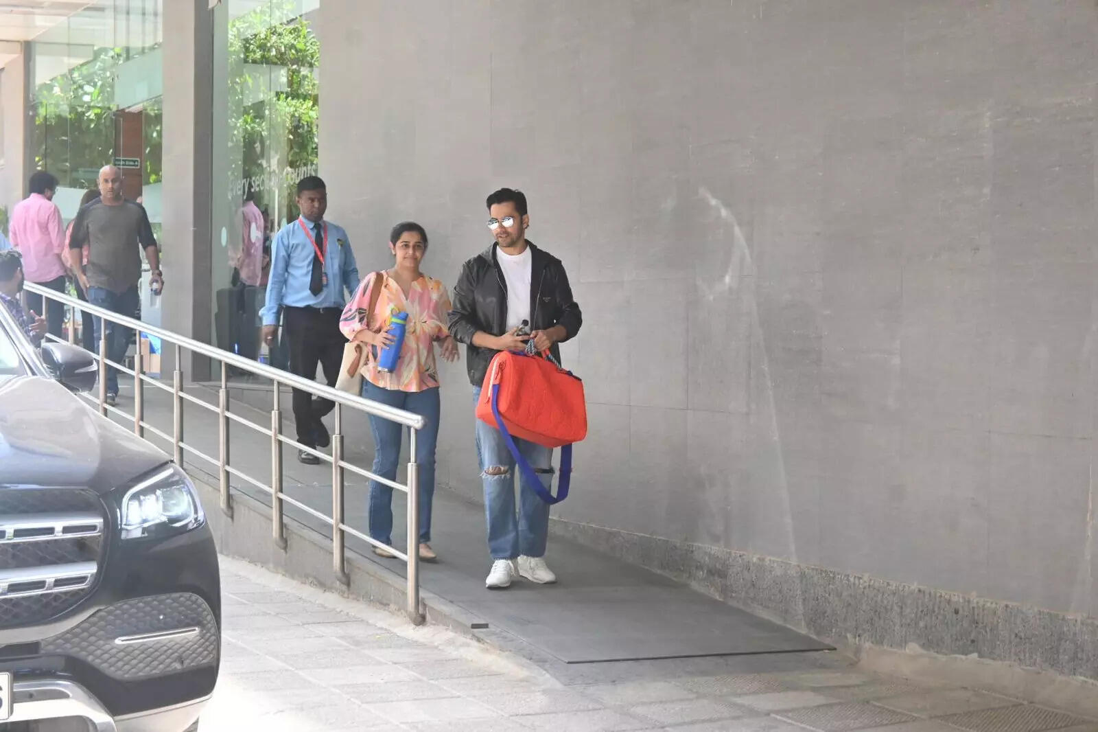 चेहरे पर दिखी पिता बनने की खुशी