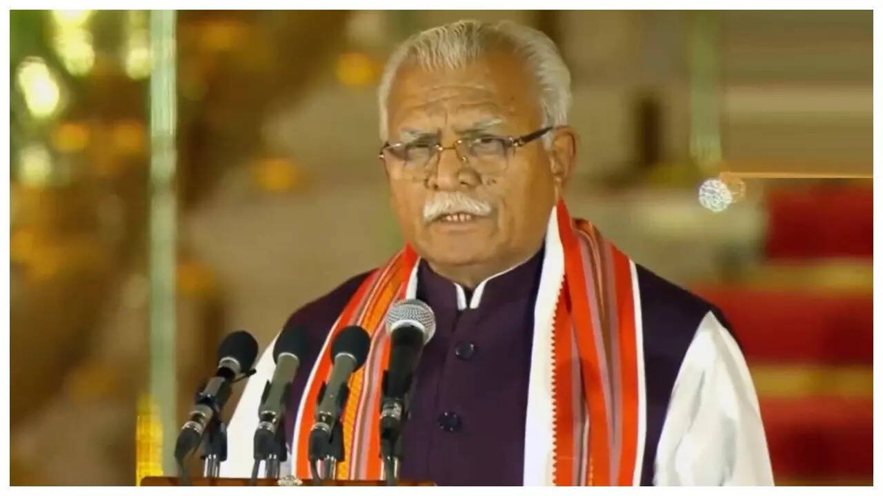खट्टर ने शुरू की नयी पारी