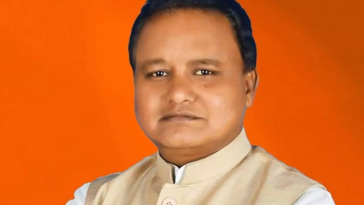 मोहन माझी का सफरनामा