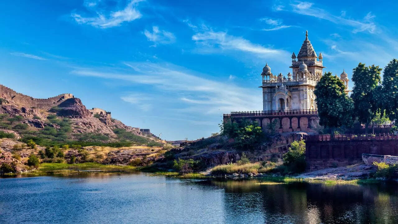 लॉन्ग वीकेंड में घूमने की जगह