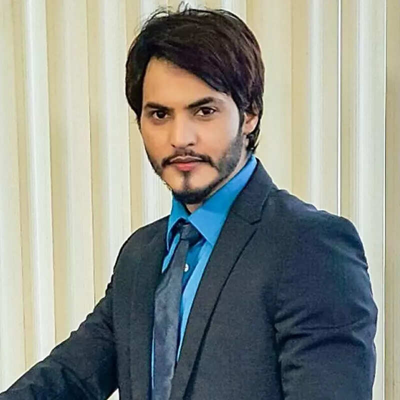रवि भाटिया Ravi Bhatia