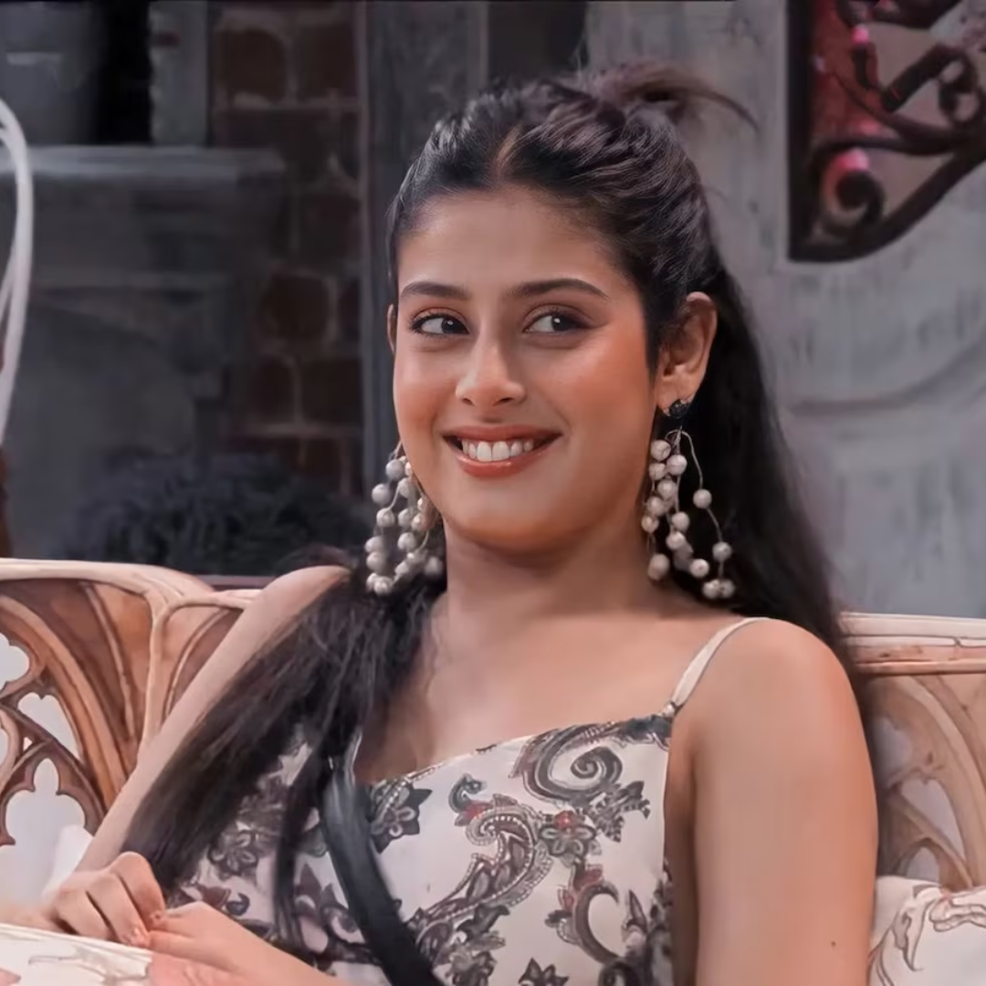 ईशा मालवीय Isha Malviye