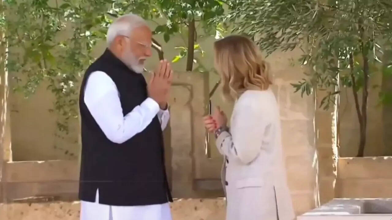 मेलोनी के साथ पिछले मुलाकातों का पीएम मोदी ने किया याद