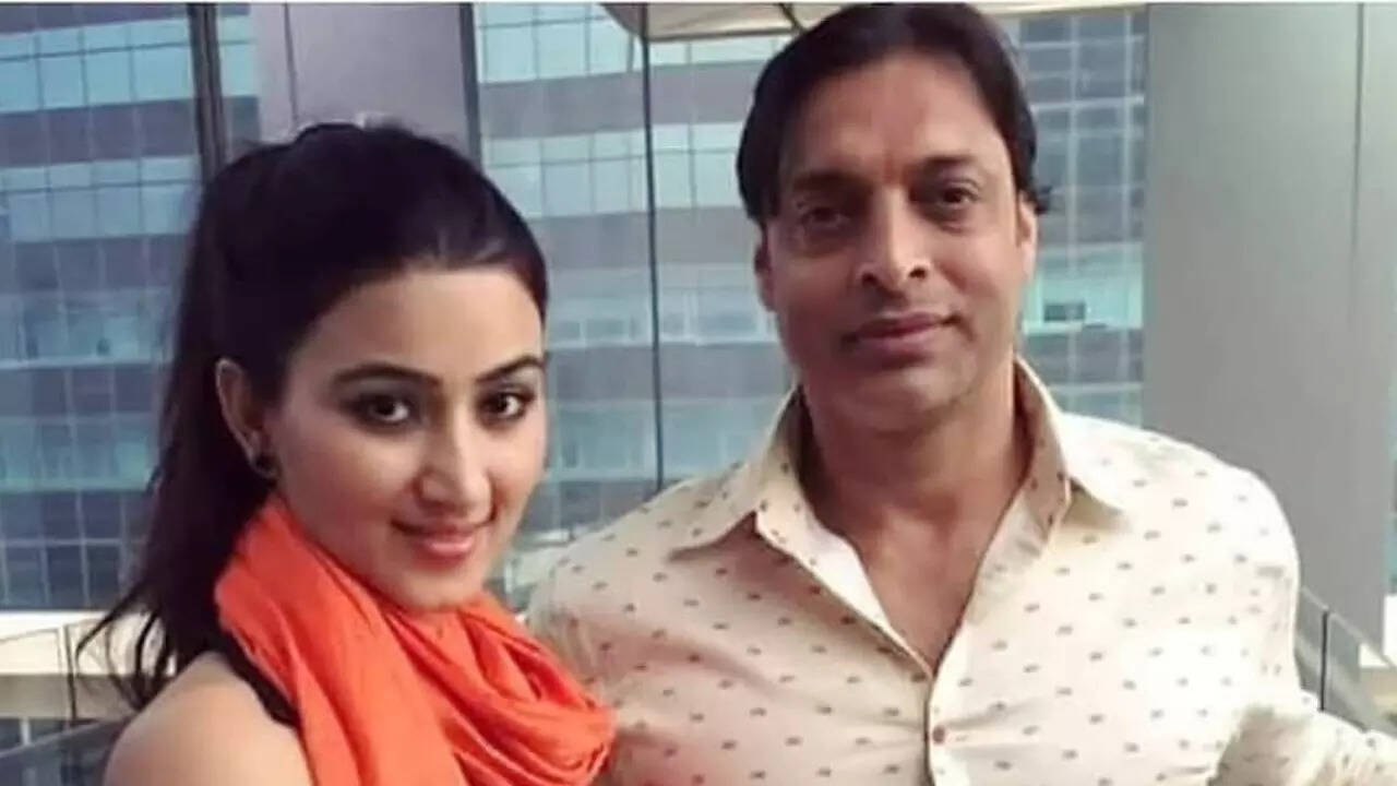 विवाह के वक्त 20 साल की थी रुबाबा