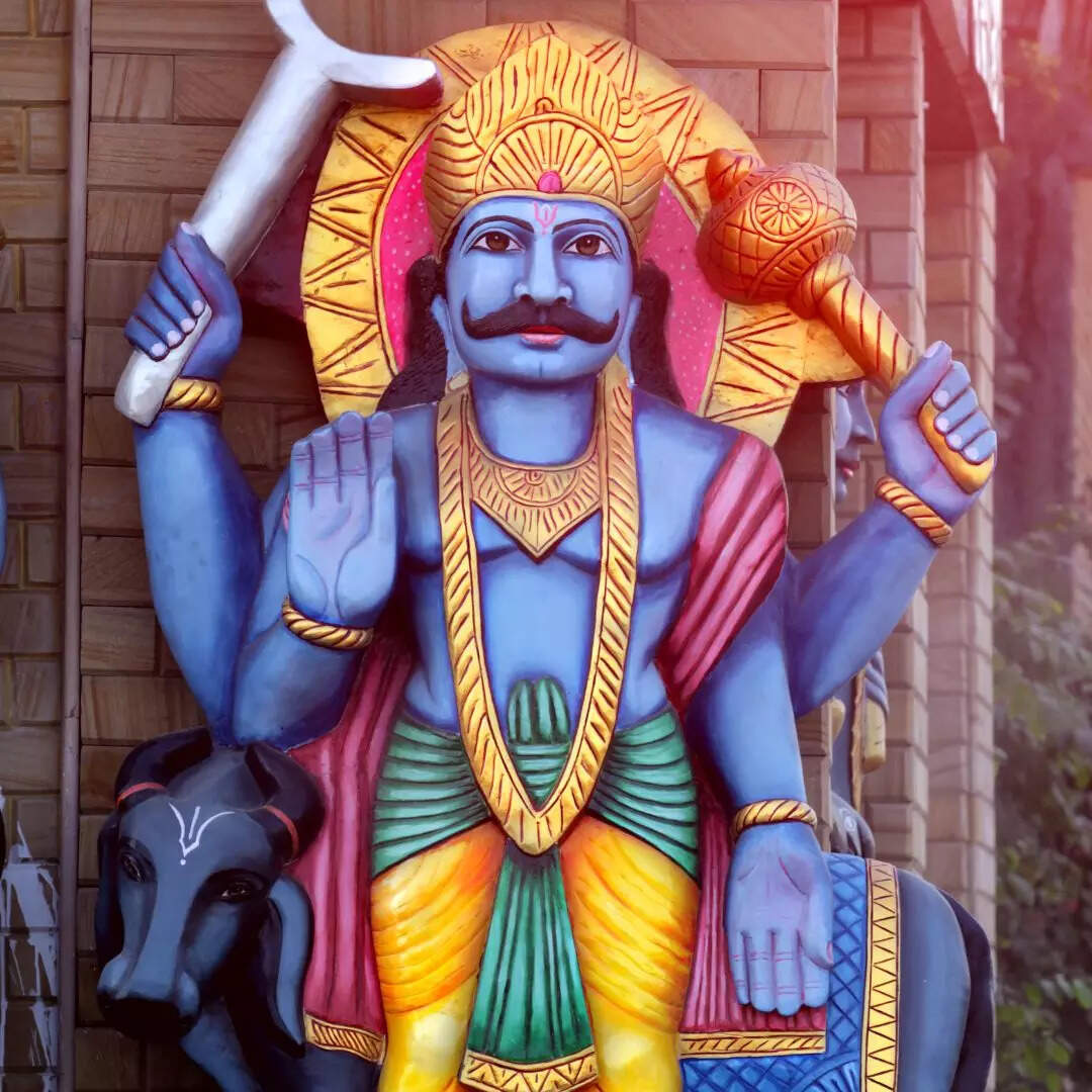 शनि को मजबूत कैसे करें