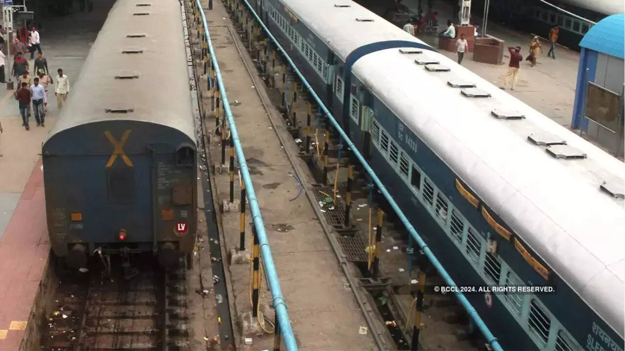 टिकट कंफर्म नहीं होने पर नहीं मिलेगा इंश्योरेंस क्लेम