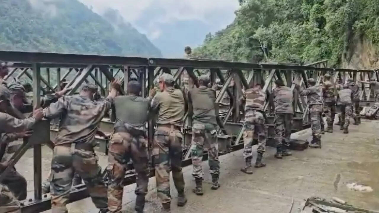 बीआरओ और स्थानीय प्रशासन ने दिया सहयोग