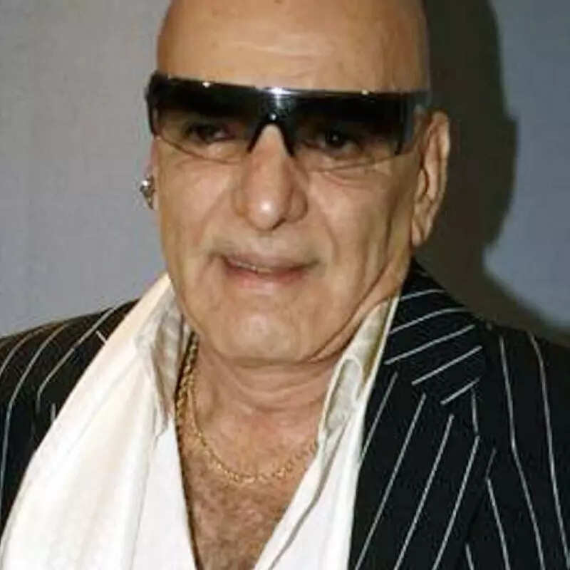 फिरोज खान