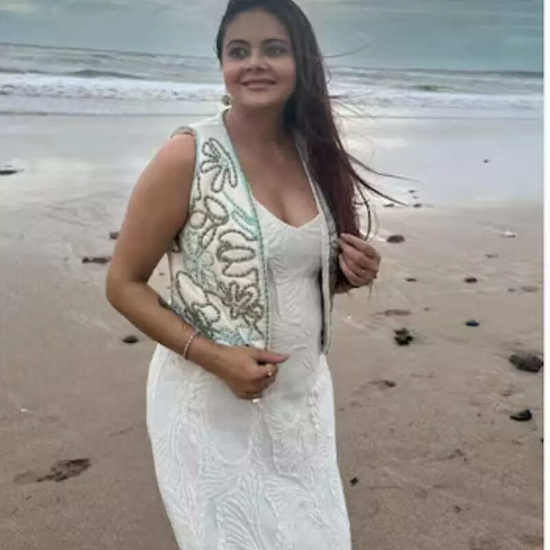 देवोलीना भट्टाचार्जी ने प्रेग्नेंसी की खबरों पर तोड़ी चुप्पी