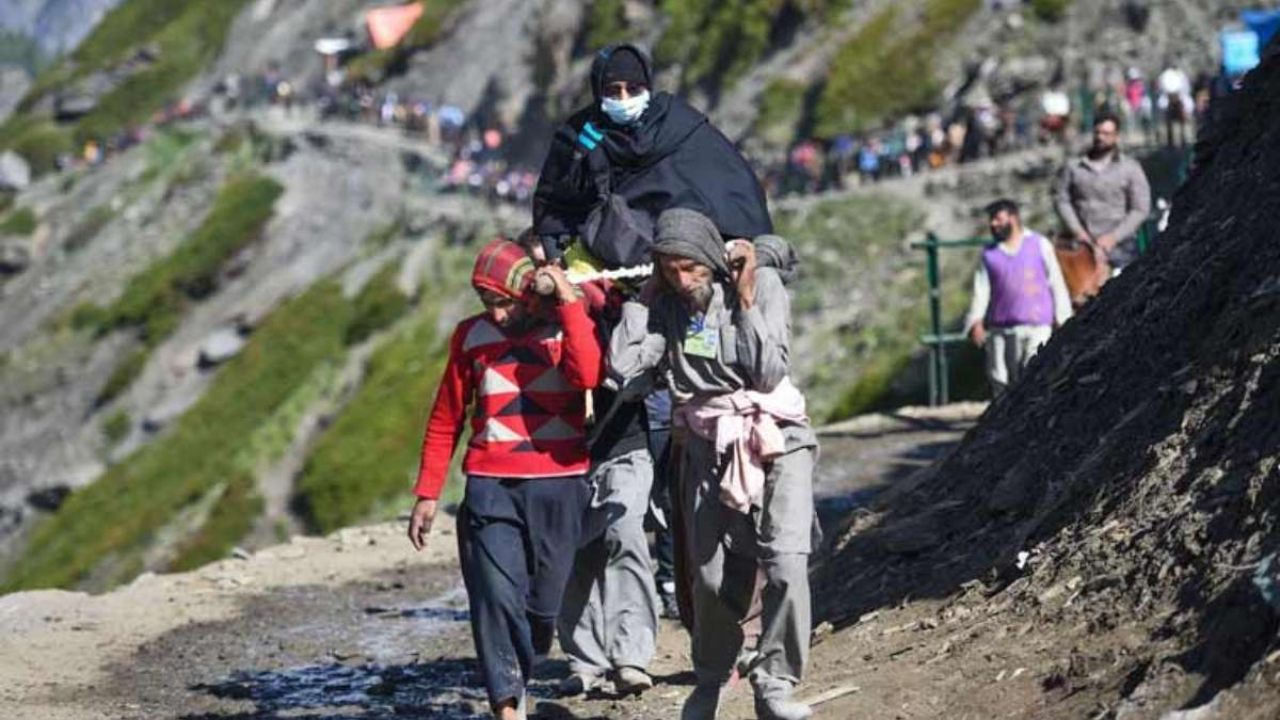 28 जून को पहला जत्था रवाना हुआ