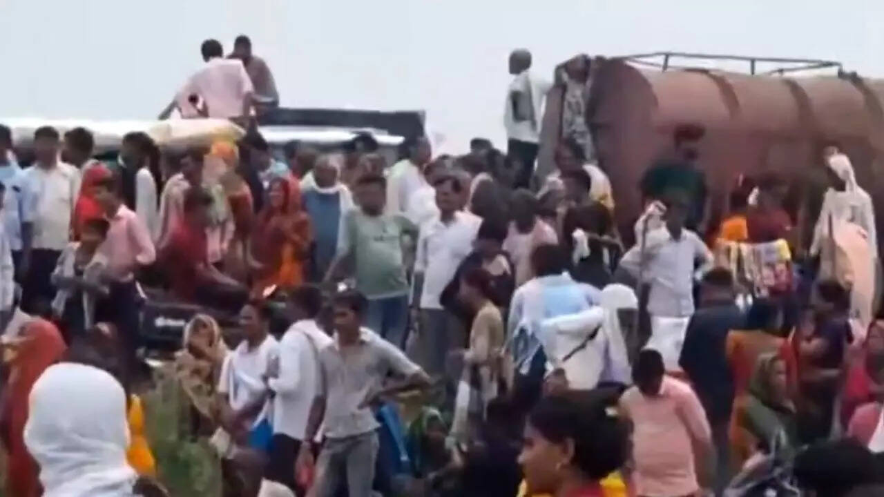  नौकरी छोड़ बने बाबा