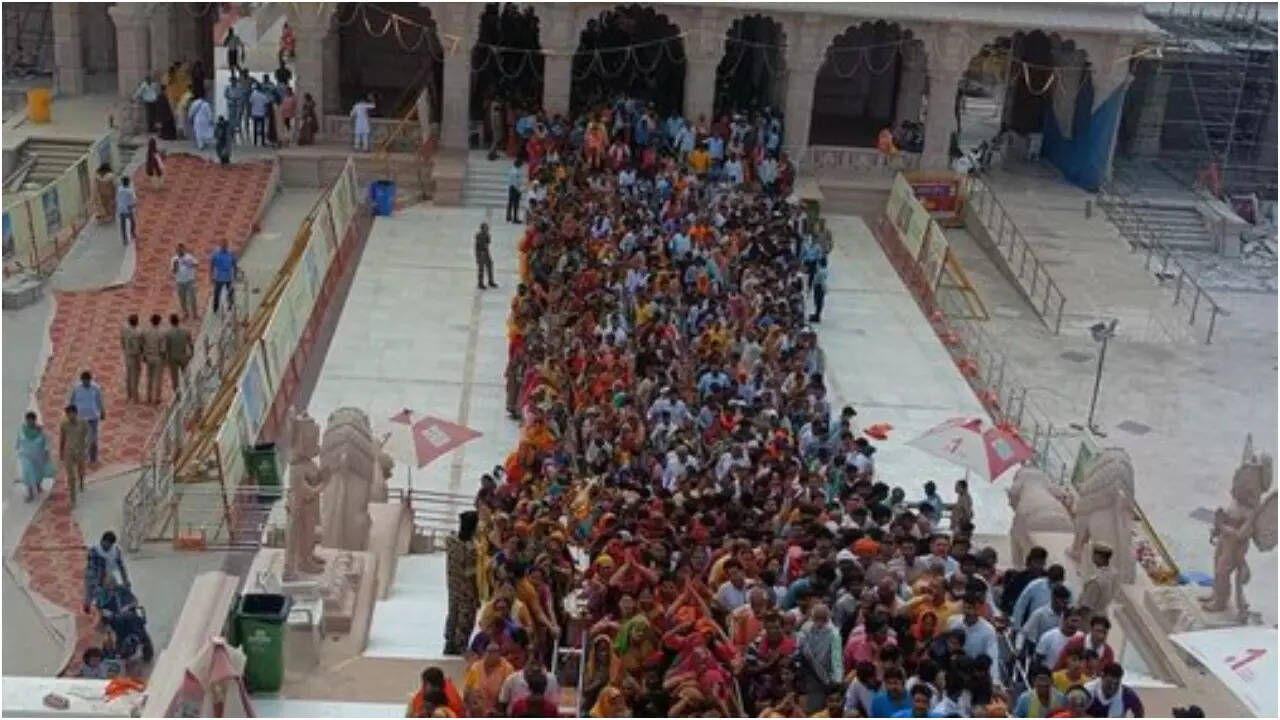 सूती कपड़े से बनी है पगड़ी