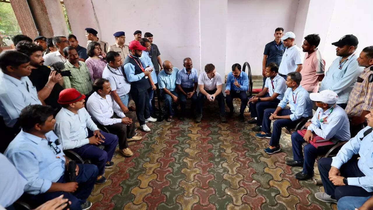 लोको पायलट्स की मांग
