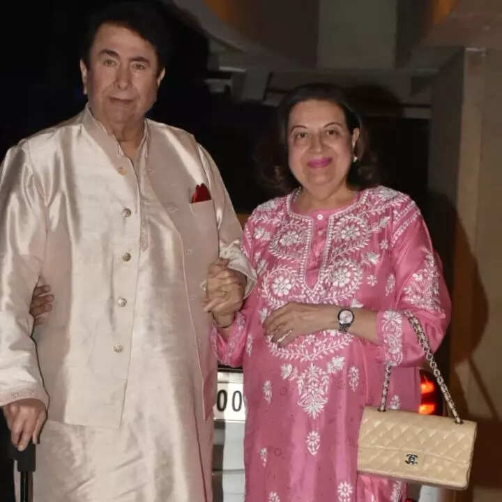 पति से अलग हो गई थी बबीता