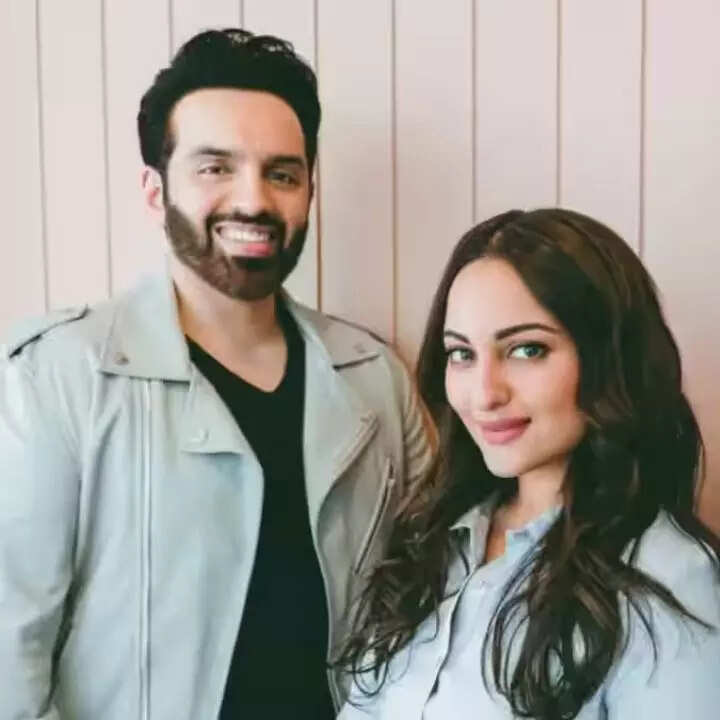 लव ने बाद में डिलीट किया था पोस्ट