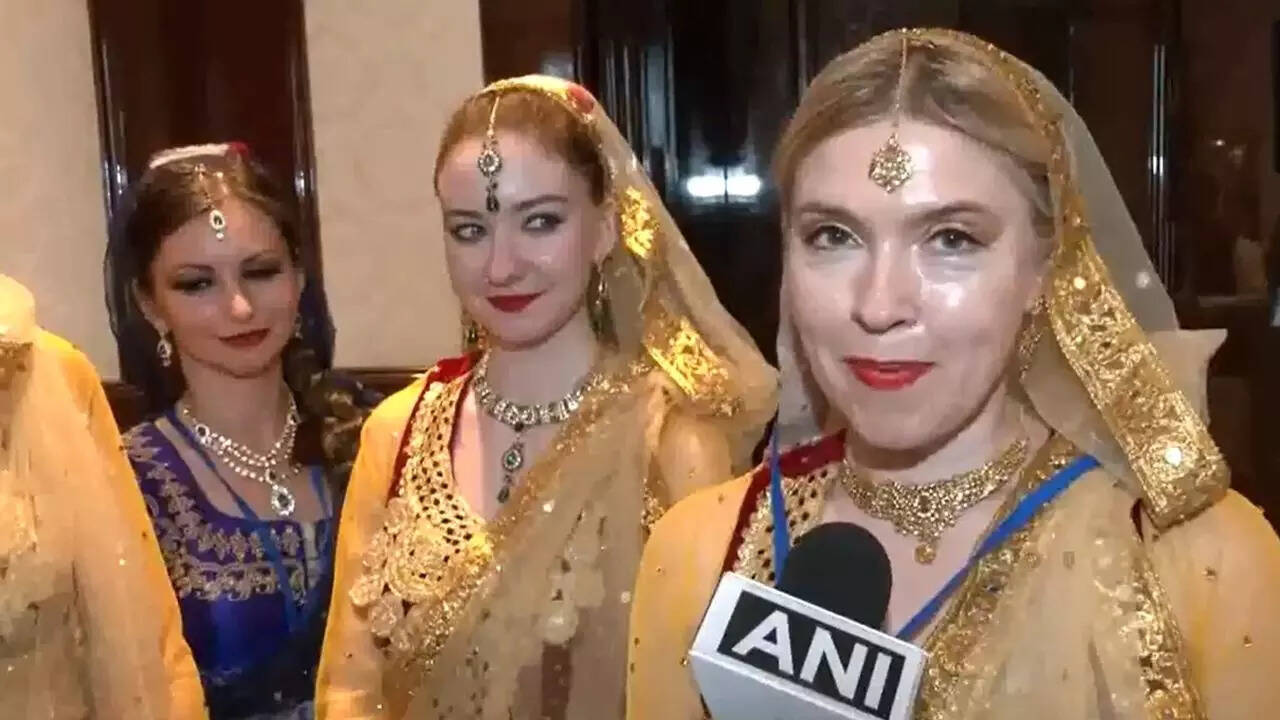  मास्को में मोदी के प्रति दीवानगी