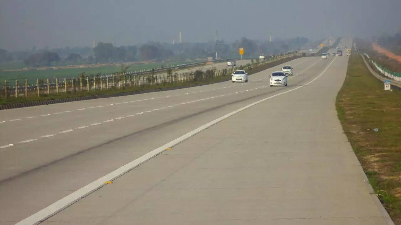 गंगा एक्सप्रेसवे नोएडा से बलिया तक