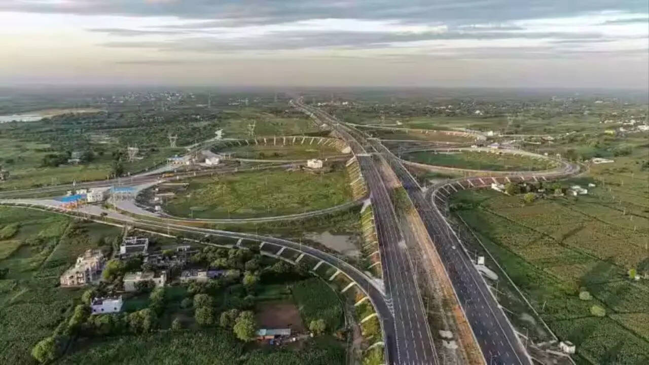 12 जिलों को कवर करेगा गंगा एक्सप्रेसवे