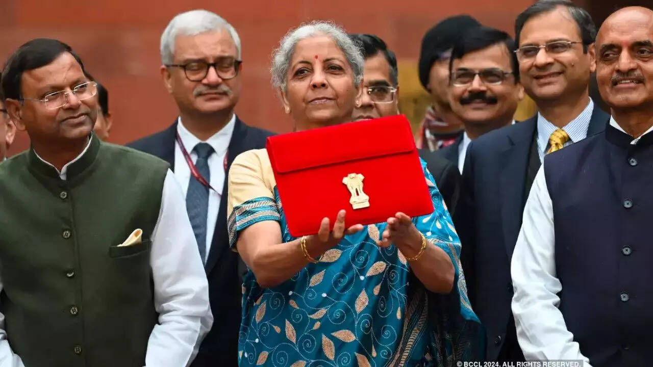 Budget 2024 Live Streaming Online बजट लाइव स्ट्रीमिंग वित्त मंत्री निर्मला सीतारमण भाषण के पल-पल की अपडेट मिलेगी यहां