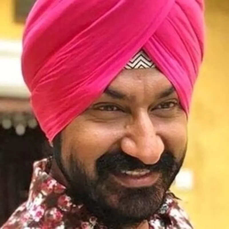 गुरुचरण सिंह ने फैन की ओर बढ़ाया मदद का हाथ